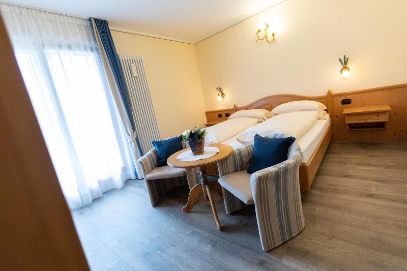 Hotel Flora - Oda