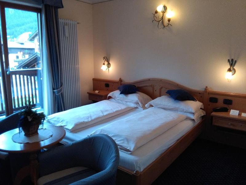 Hotel Flora - Oda