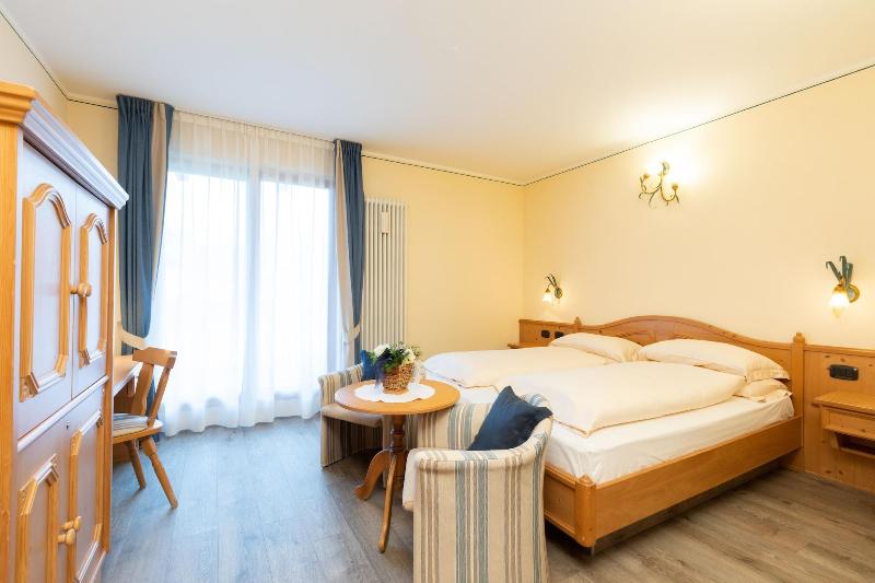 Hotel Flora - Oda