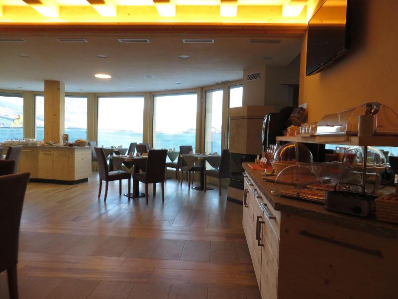 Ecohotel Chalet Des Alpes - Restoran
