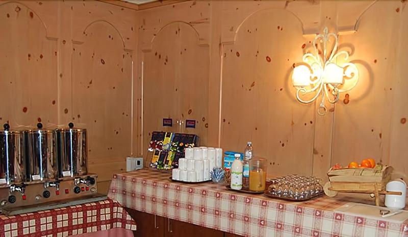 Hotel Baita Della Luna - Restoran