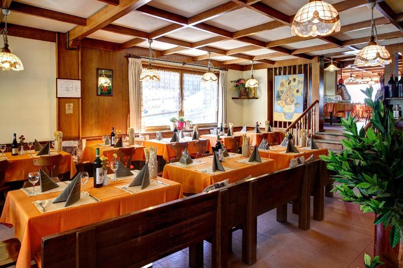 Dependance Sporting - Restoran