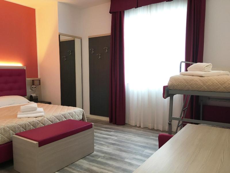 Alma Living Hotel - Oda