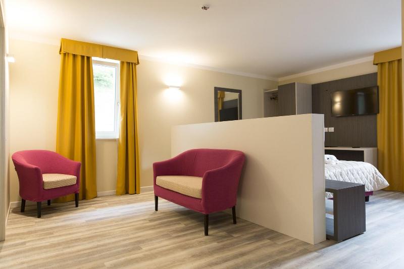 Alma Living Hotel - Oda
