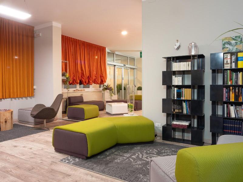 Hotel Alla Fonte - Lobi