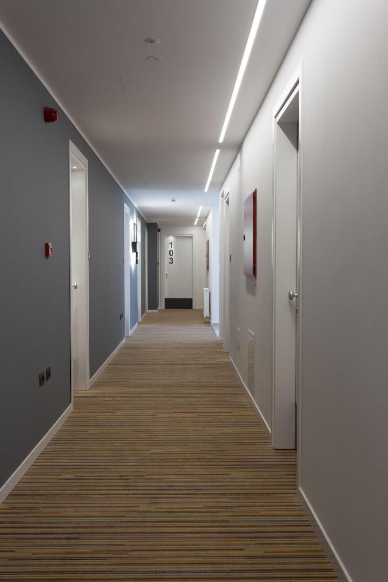 Tourist Hotel - Lobi