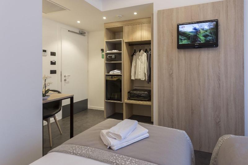 Tourist Hotel - Oda