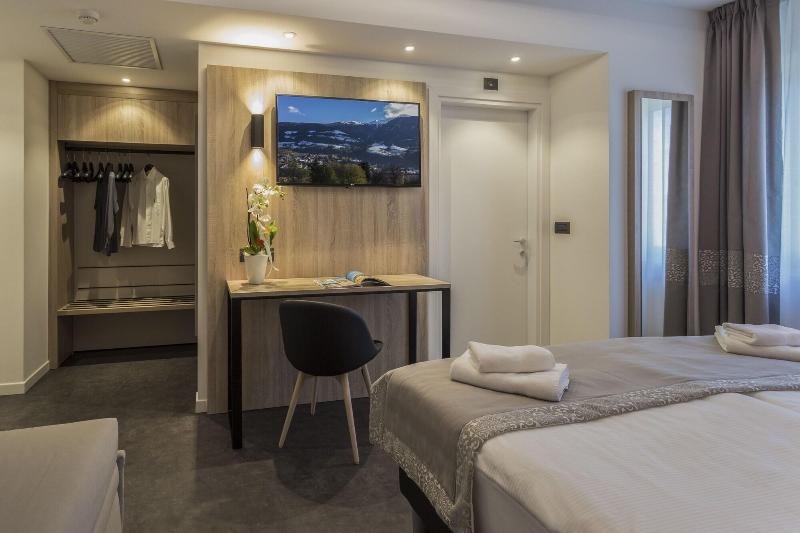 Tourist Hotel - Oda