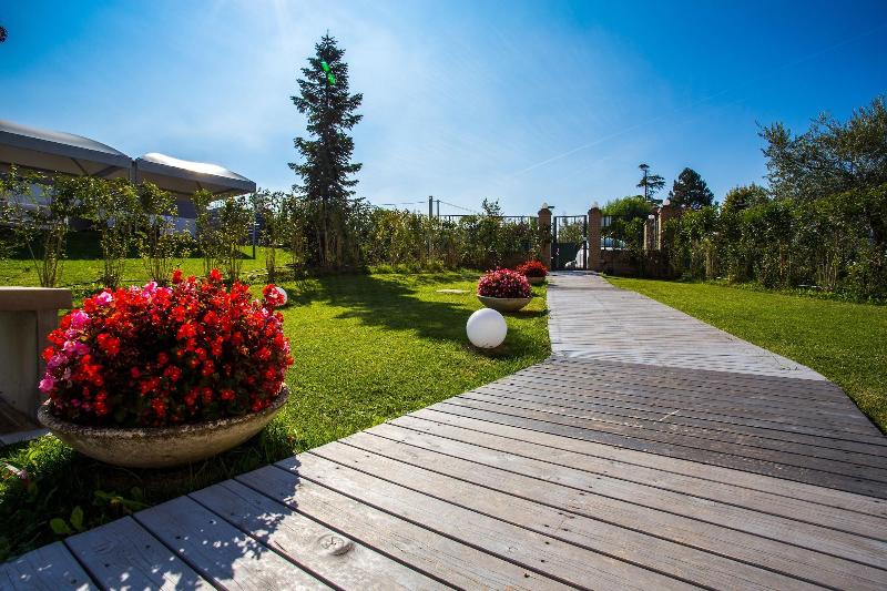 Gelso Bianco Country Resort - Genel