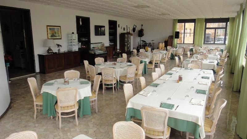 Antica Locanda Del Cavallino Bianco - Restoran