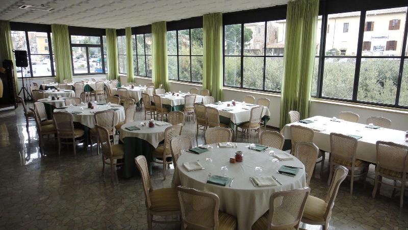 Antica Locanda Del Cavallino Bianco - Restoran