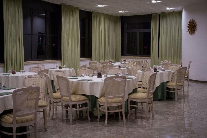 Antica Locanda Del Cavallino Bianco - Restoran