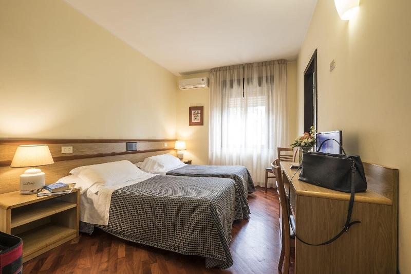 Vega Hotel Perugia - Oda