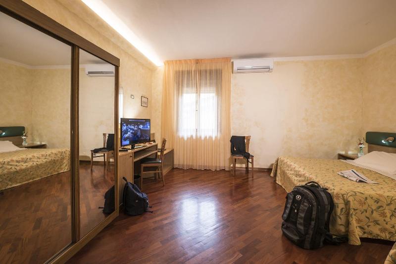 Vega Hotel Perugia - Oda