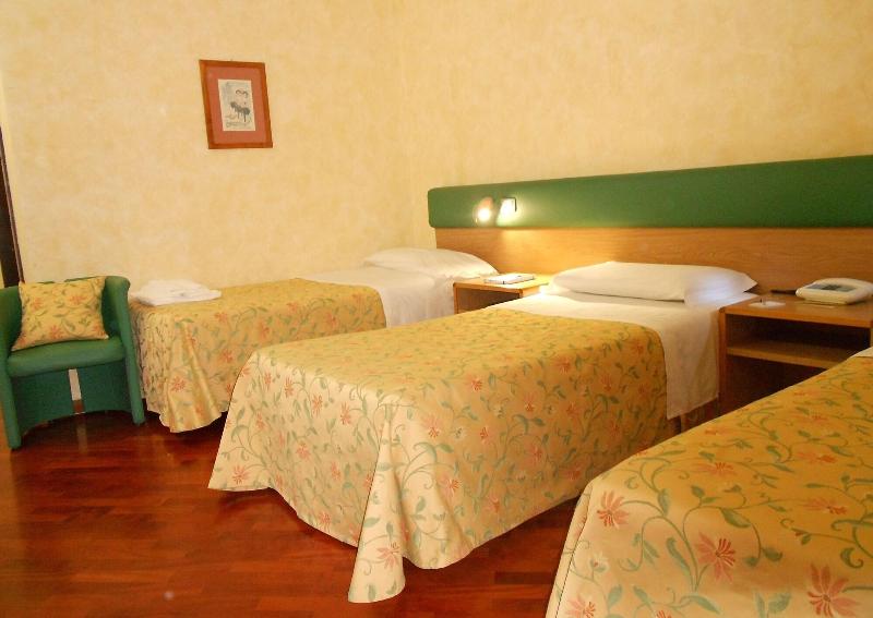 Vega Hotel Perugia - Oda