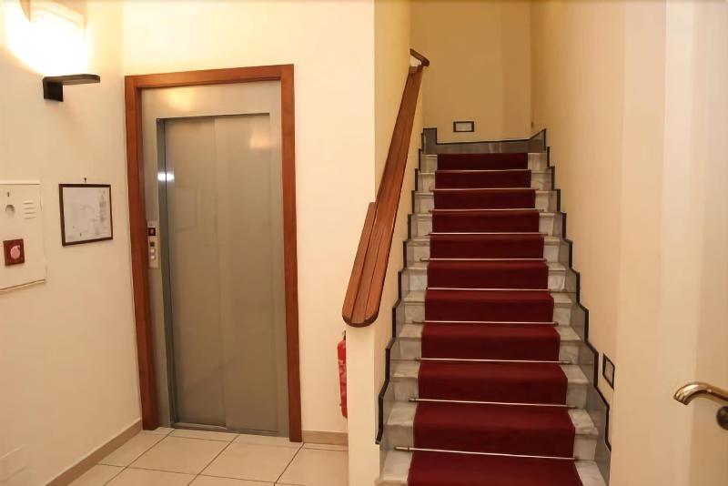 Hotel Adria - Lobi