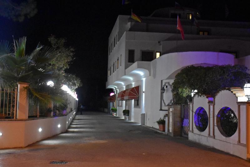 Hotel Joy - Genel