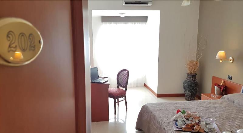 Hotel Joy - Oda