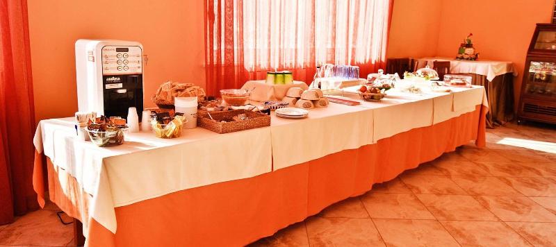 Hotel La Siesta - Restoran