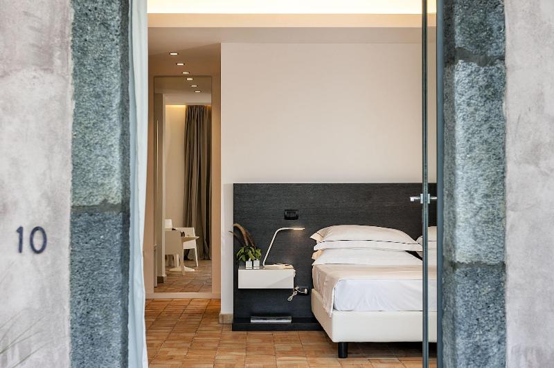 Ramo d'Aria Etna Boutique Hotel - Oda