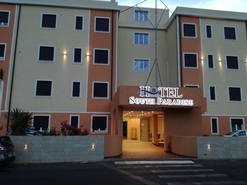 Hotel South Paradise - Genel