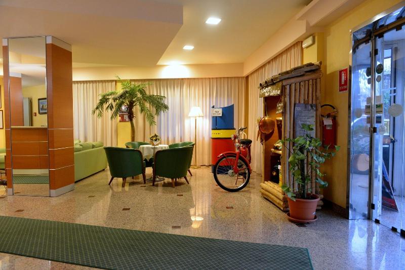 Hotel Due Pini - Lobi