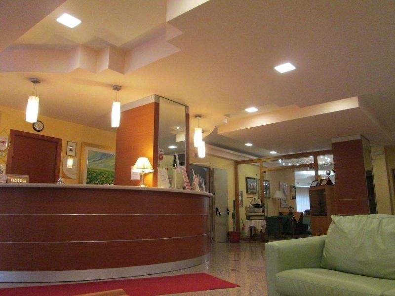 Hotel Due Pini - Lobi