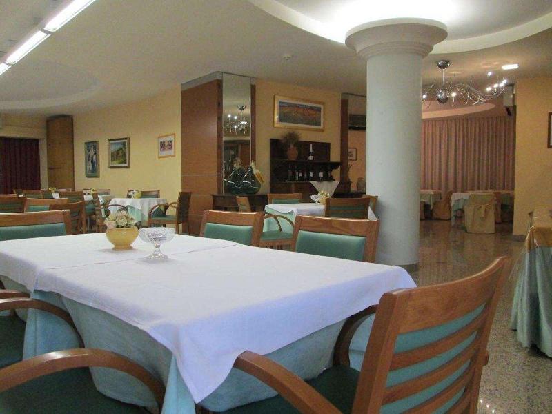 Hotel Due Pini - Restoran