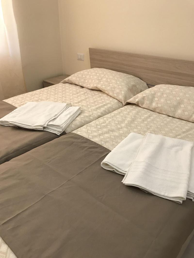 B&B Trieste Caltanissetta - Oda