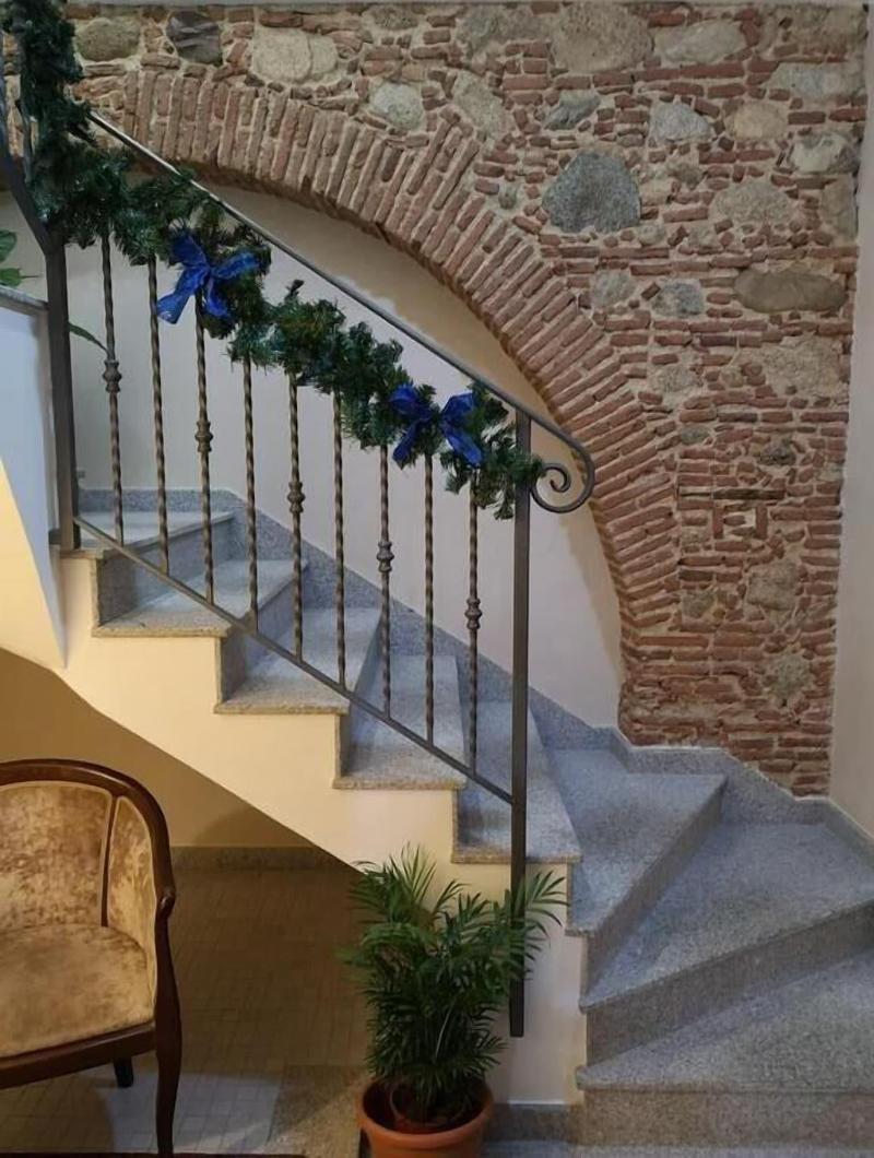Le Corti - Dimora Storica - Lobi