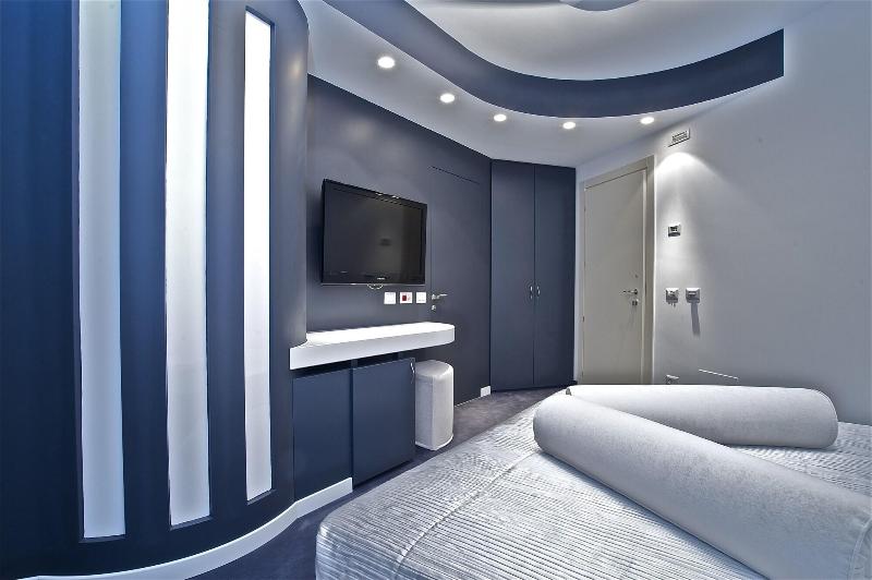 Design Suite Tirano - Oda