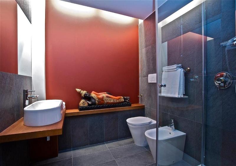 Design Suite Tirano - Oda