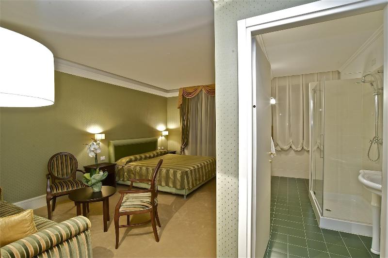 Design Suite Tirano - Oda