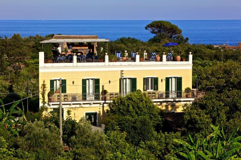 Palazzo Giovanni - Genel