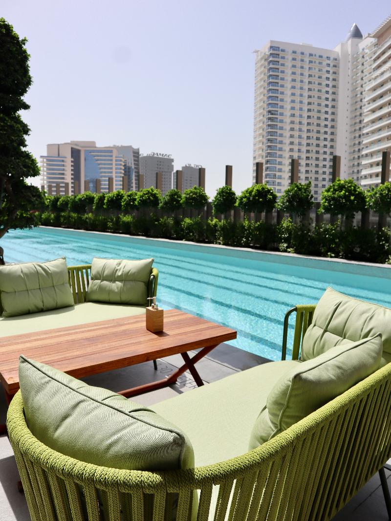 Barcelo Business Bay Dubai - Havuz
