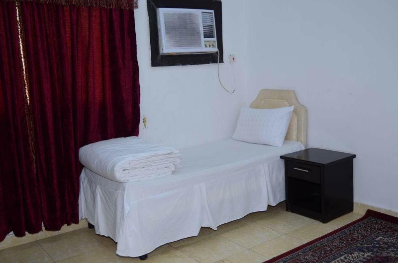 Al Eairy Furnished Apartments Nariyah 2 - Oda