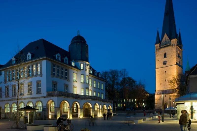 Am Rathaus - Genel