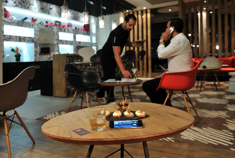 Ibis Casa-Voyageurs - Bar