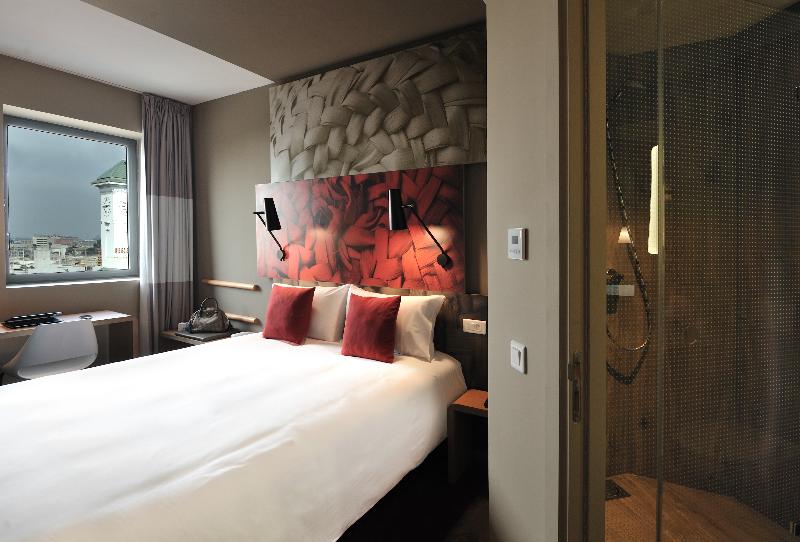 Ibis Casa-Voyageurs - Oda
