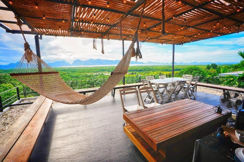 Ao Luek Panoramic Pool Villa - Teras