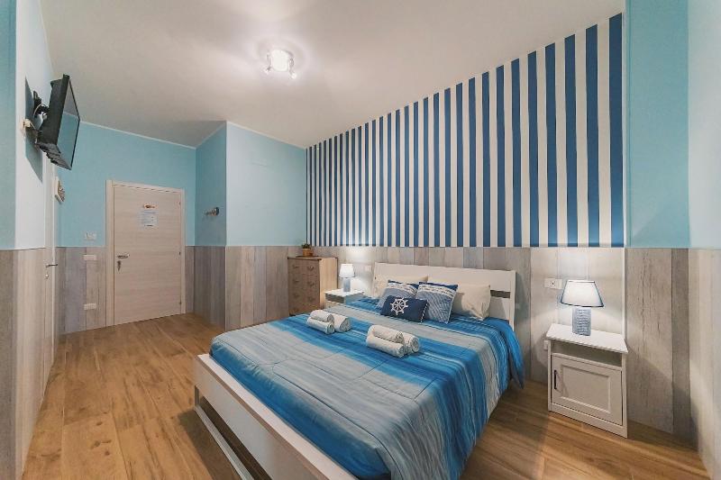 Apulia Rooms Bari - Oda
