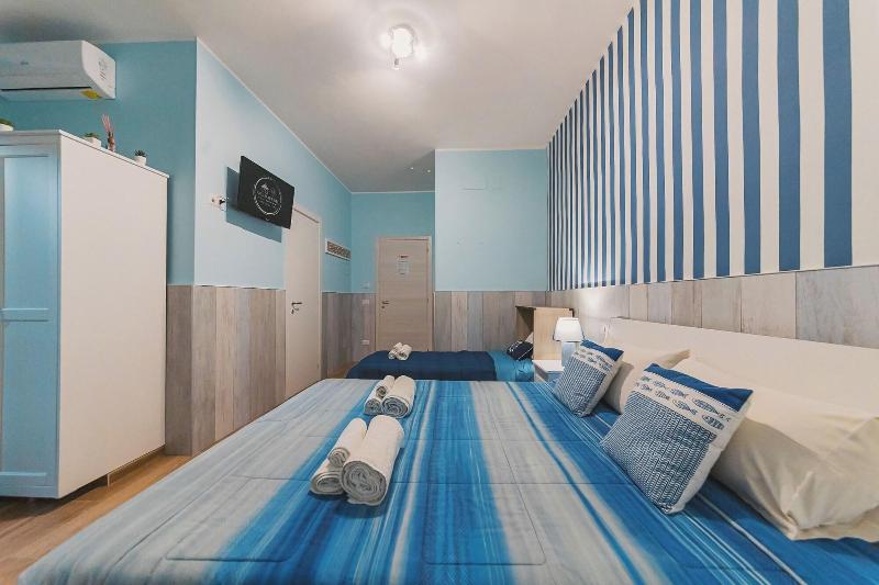 Apulia Rooms Bari - Oda