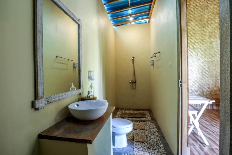 Atuh Forest Cottage - Oda