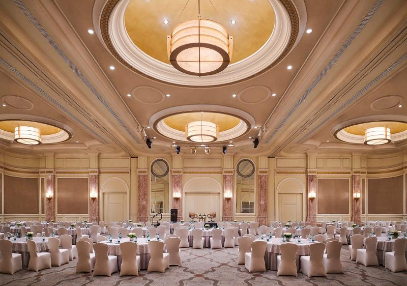 Four Seasons Hotel Cairo at Nile Plaza - Toplantı