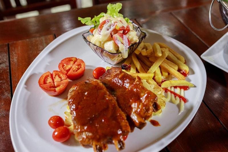 Baan Suan Chong Khao Resort - Restoran