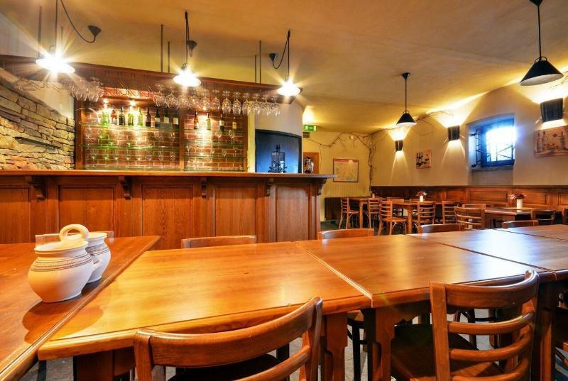 Hotel Filipinum - Bar