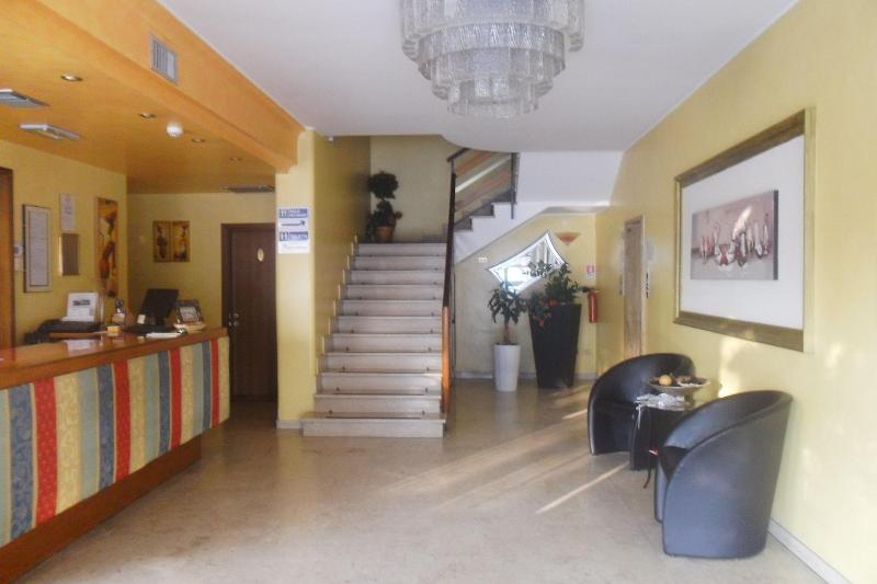 Hotel Florida - Lobi