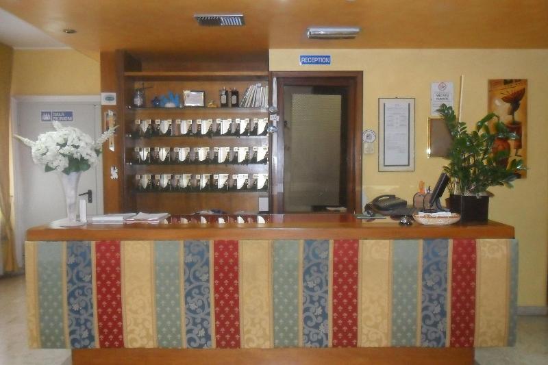 Hotel Florida - Lobi