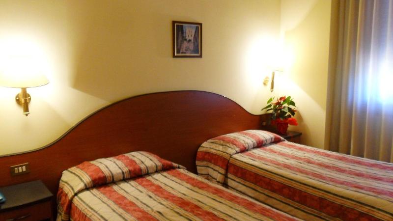 Hotel Florida - Oda