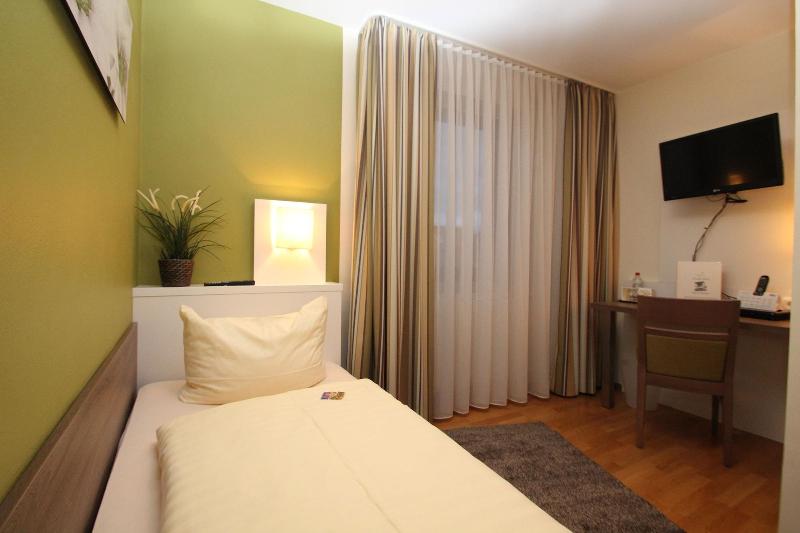 Hotel-Gasthof Weißes Roß - Oda